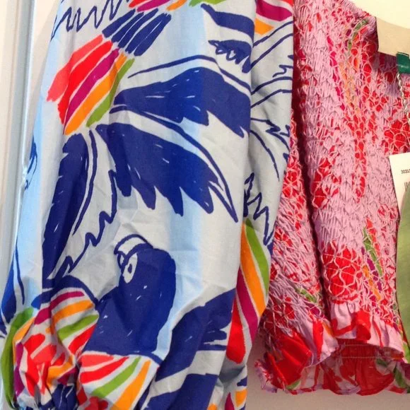 FARM Rio Mixed Color Birds Crop Top - Picture 10 of 15